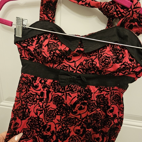 EPIC Threads Pencil Dress Rockabilly Punk Velvet black Skulls pattern XS - Picture 2 of 4